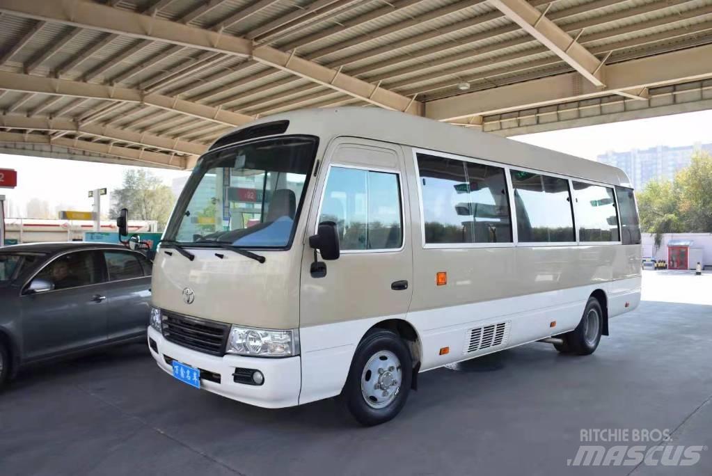 Toyota Coaster حافلة داخل المدينة