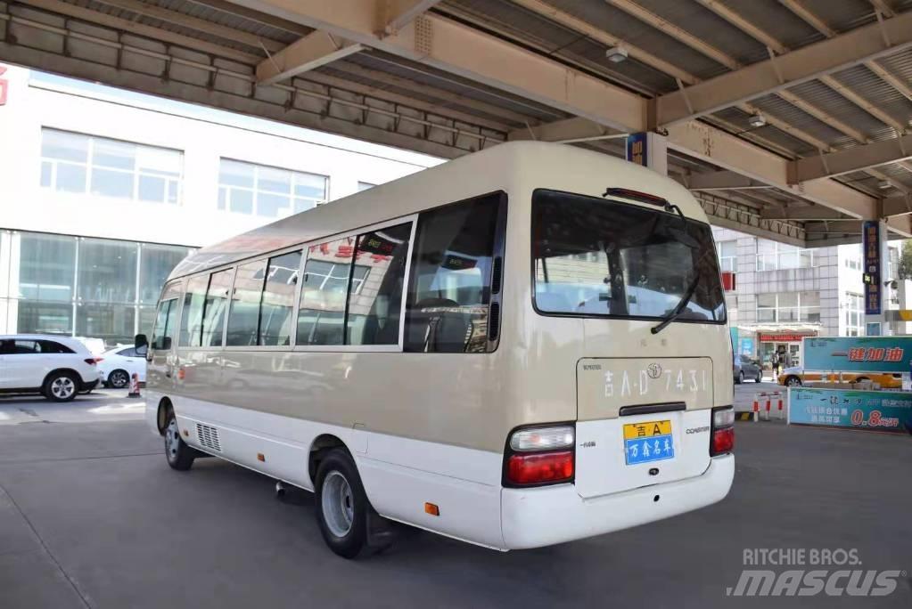 Toyota Coaster حافلة داخل المدينة