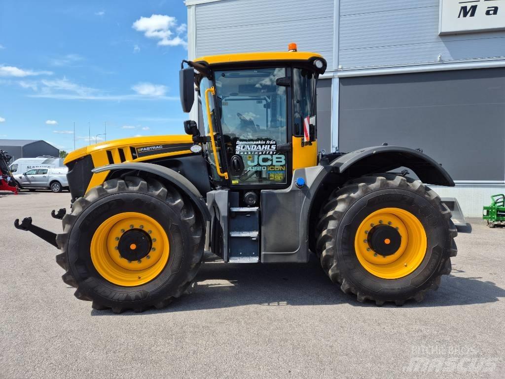 JCB Fastrac 4220 الجرارات
