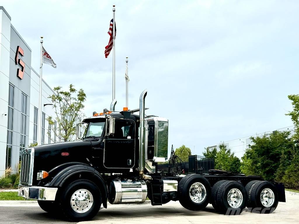 Peterbilt 357 وحدات الجر