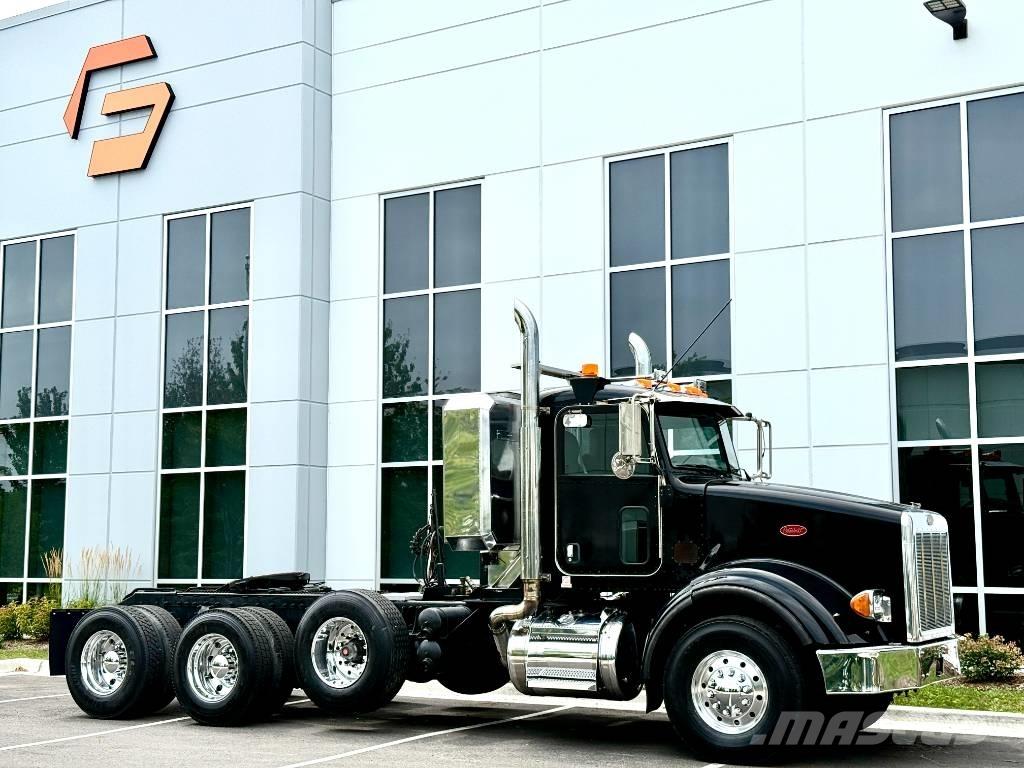 Peterbilt 357 وحدات الجر