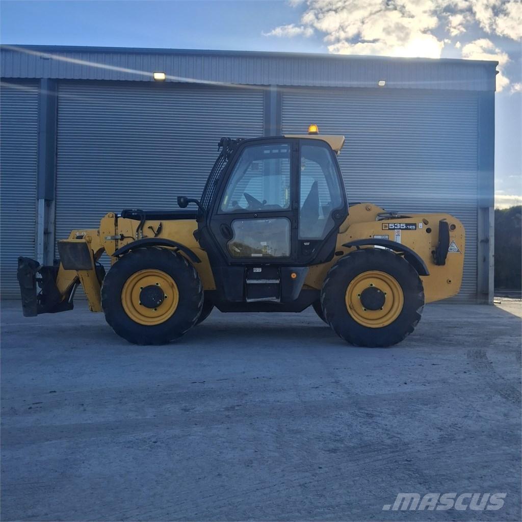 JCB 535-125 مناولات متداخلة