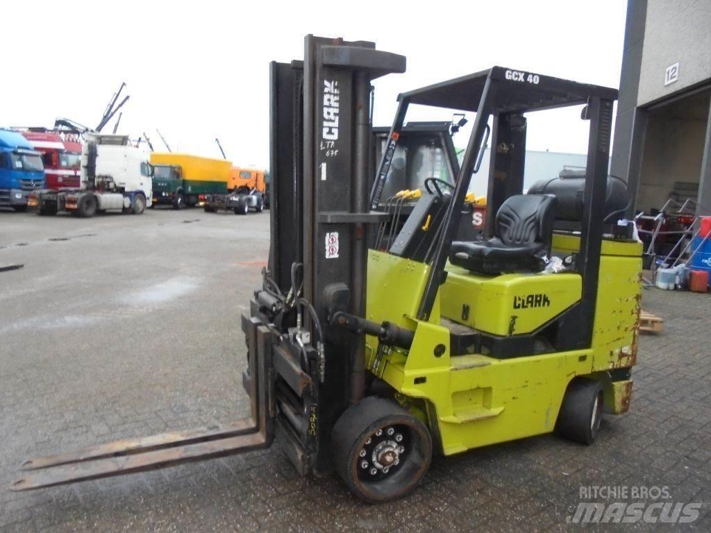 Clark GCX 40 + LPG شاحنات LPG