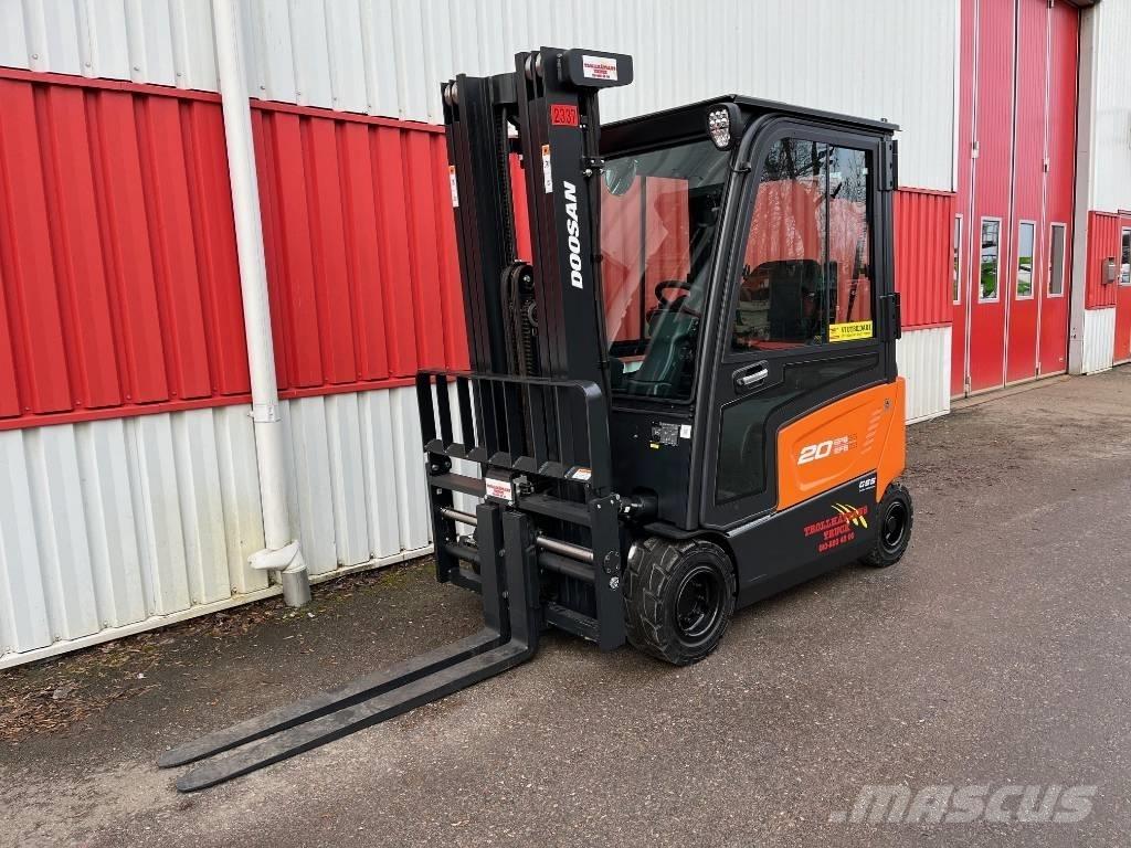 Doosan B 20 X-7 شاحنات ذات رافعات شوكية تعمل بالكهرباء