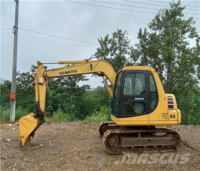 Komatsu PC 60 حفارات زحافة