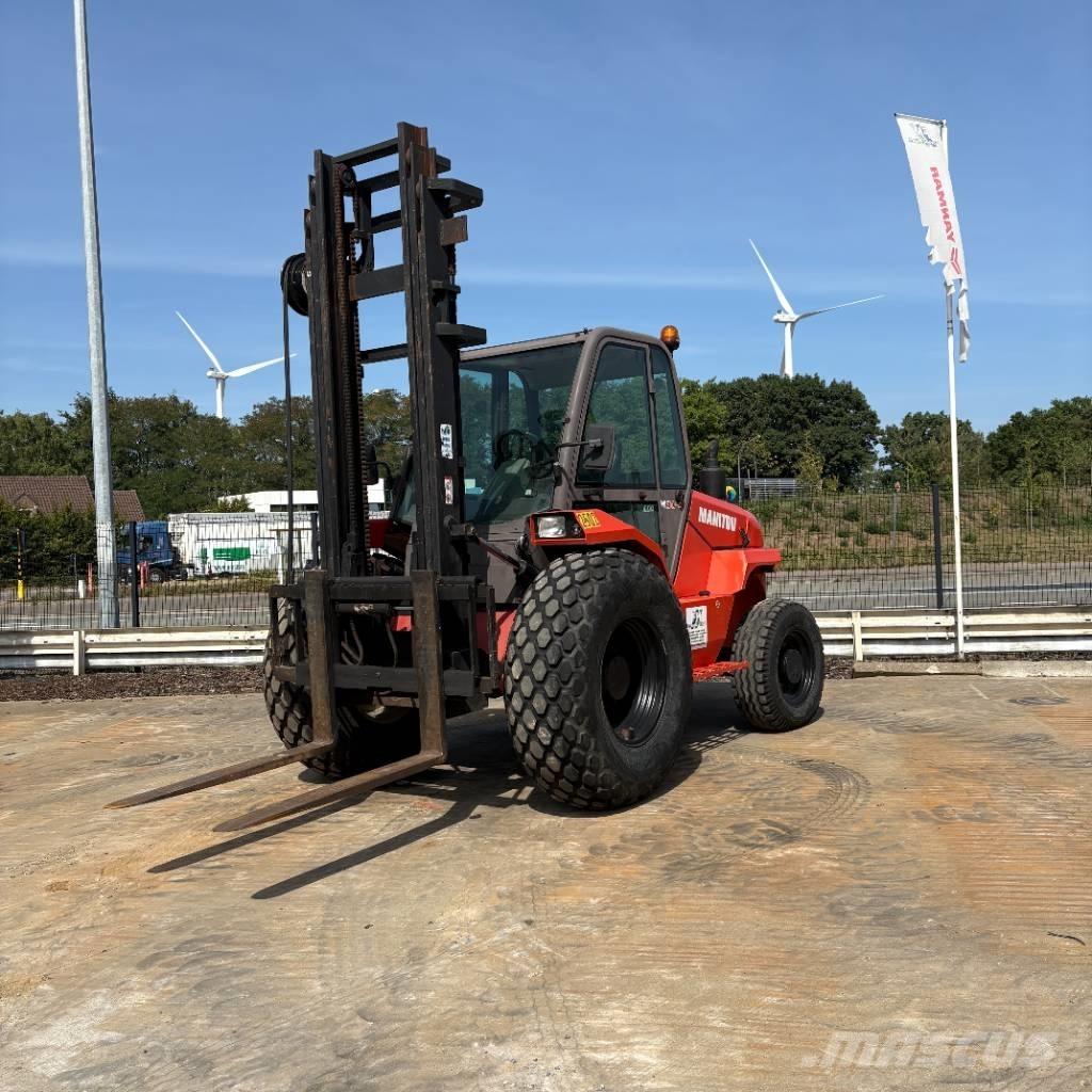Manitou M 30.4 شاحنات الطرق الوعرة