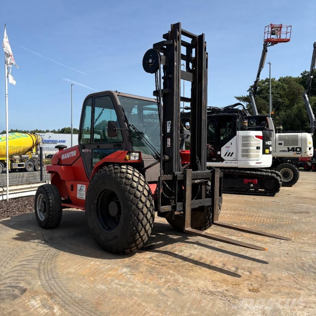 Manitou M 30.4 شاحنات الطرق الوعرة