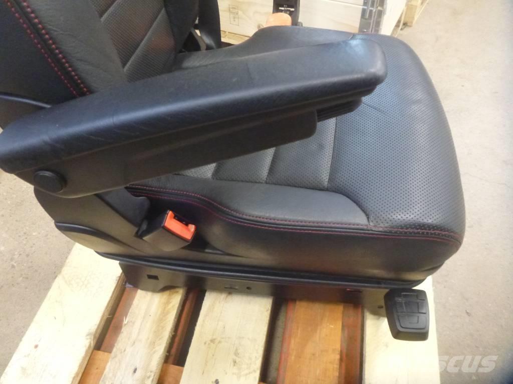 Scania R 650 كابينة والداخلية