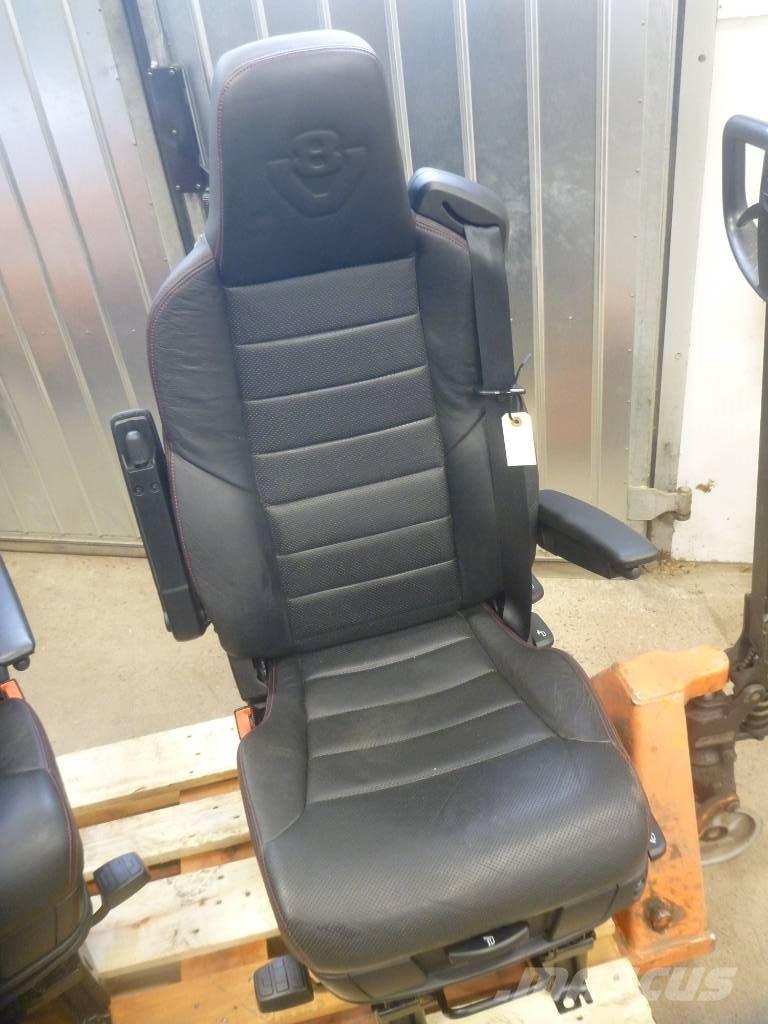 Scania R 650 كابينة والداخلية