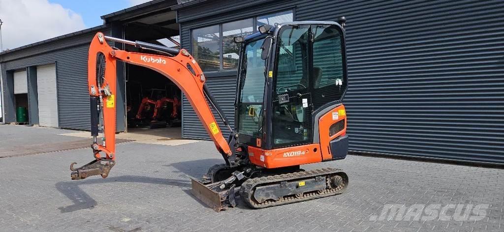 Kubota KX019-4 حفارات صغيرة أقل من 7 طن (حفارات صغيرة)