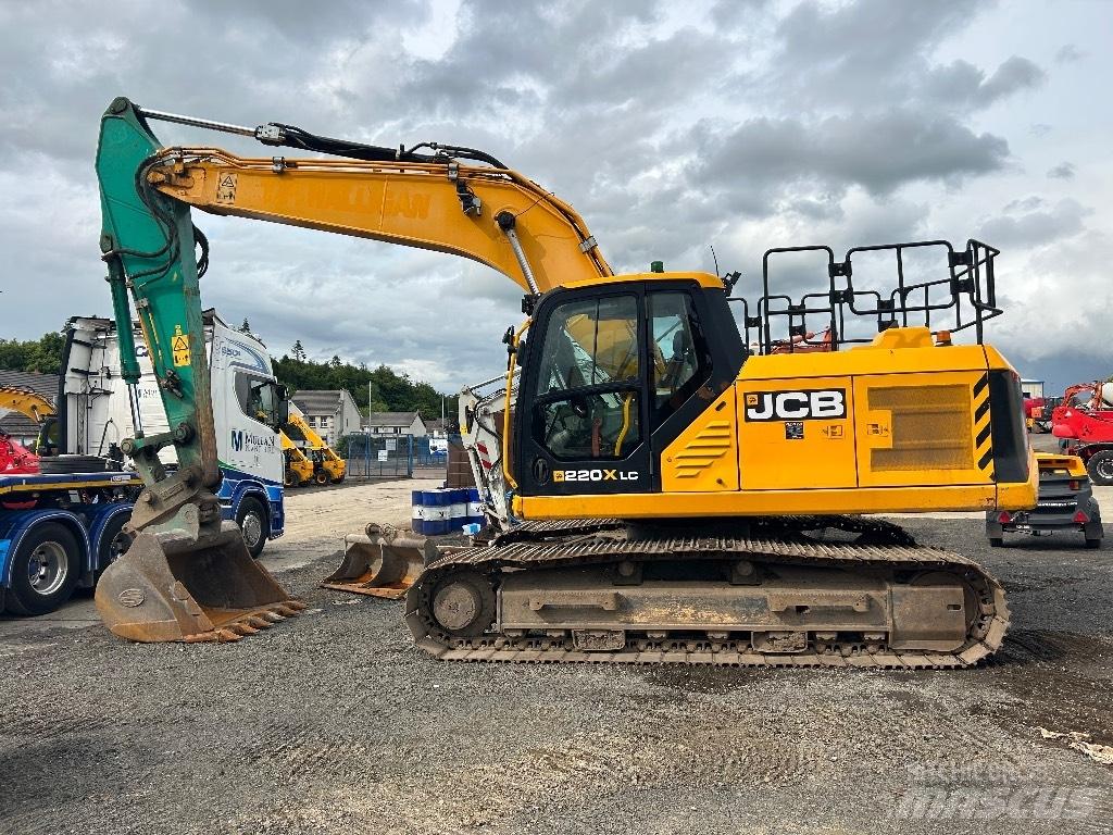 JCB 220X LC حفارات زحافة