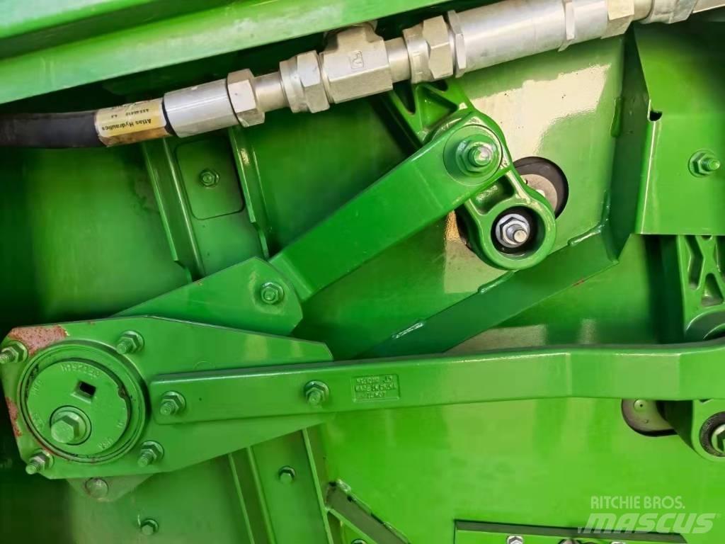 John Deere S670 حصادات