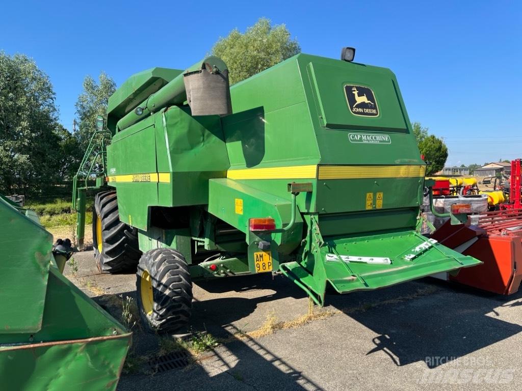 John Deere 2256 حصادات
