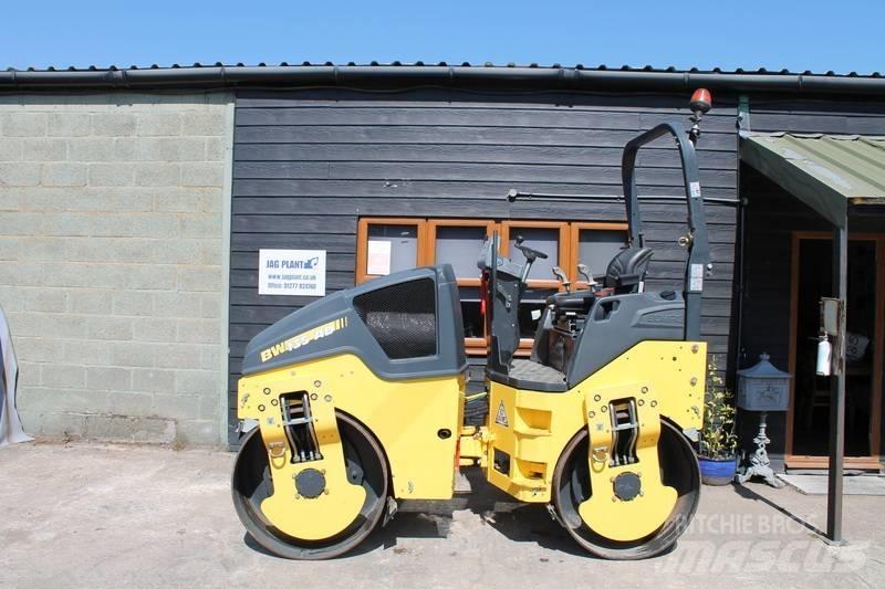 Bomag BW 135 AD-5 مداحل ثنائية الاسطوانة