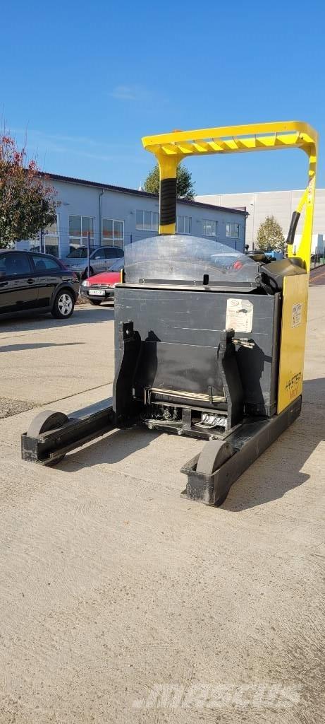 Hyster R 2.0 شاحنة مناولة