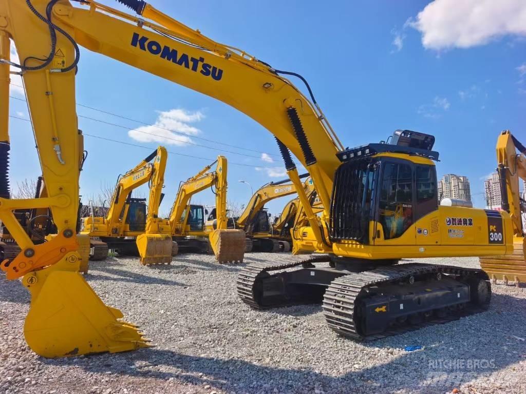 Komatsu PC 300-8 حفارات زحافة