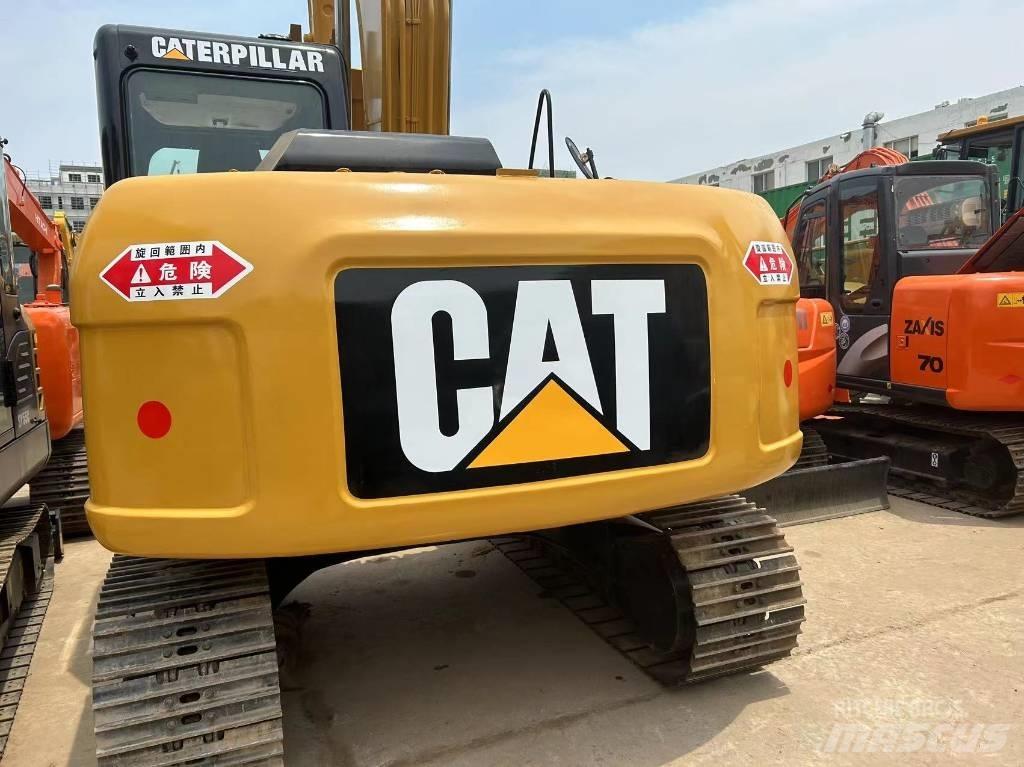 CAT 312 D حفارات زحافة