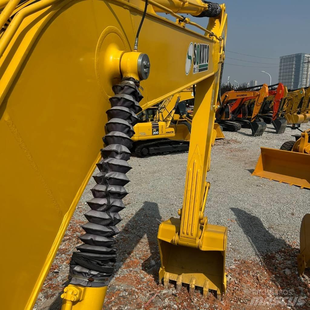 Komatsu 210-8 حفارات زحافة