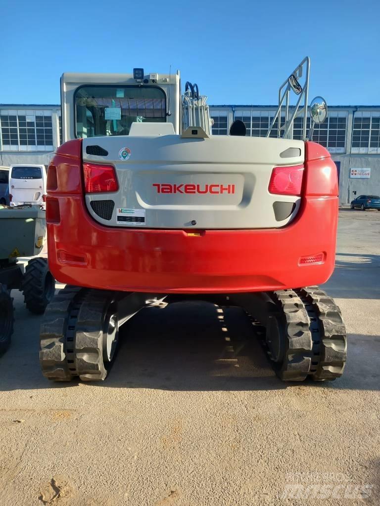 Takeuchi TB2150 حفارات زحافة