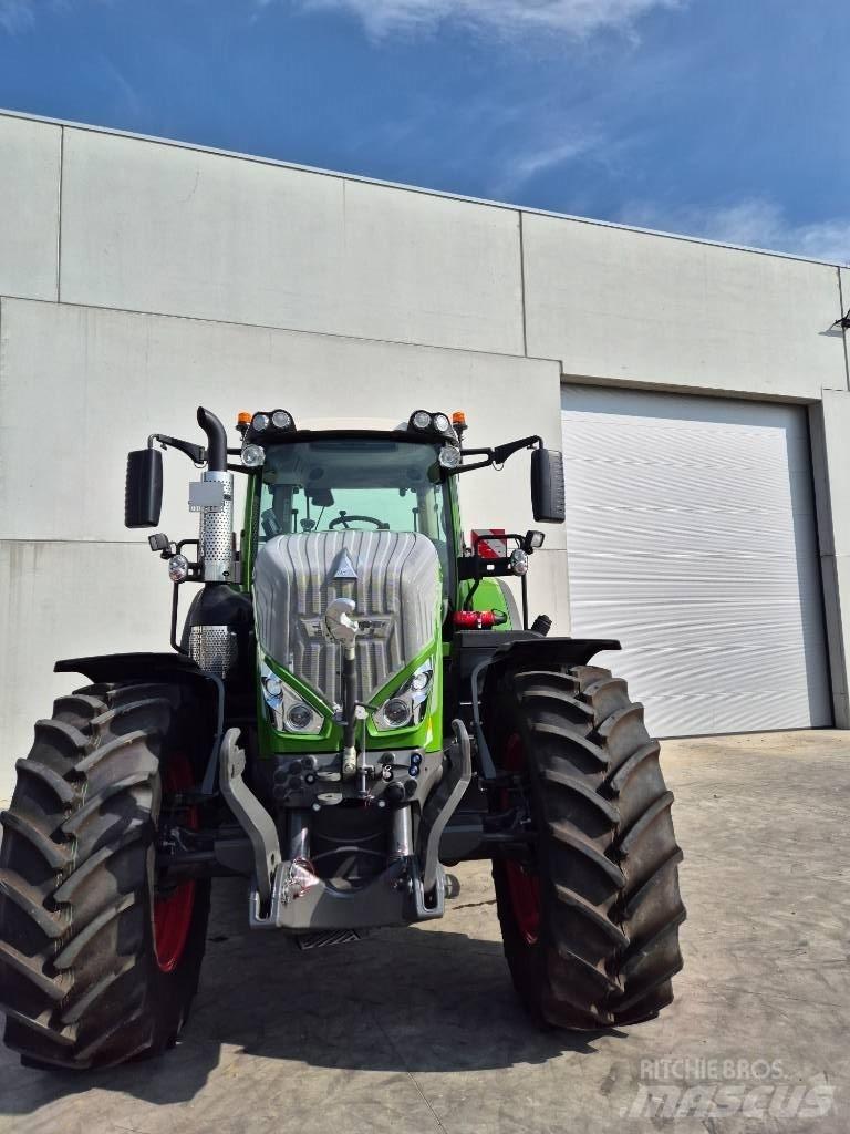 Fendt 822 Vario الجرارات