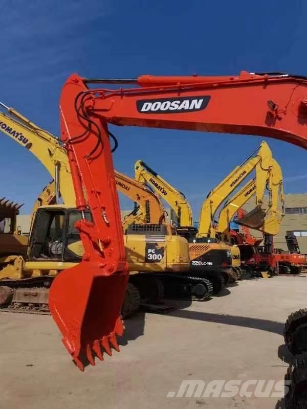 Doosan DX 225 حفارات زحافة