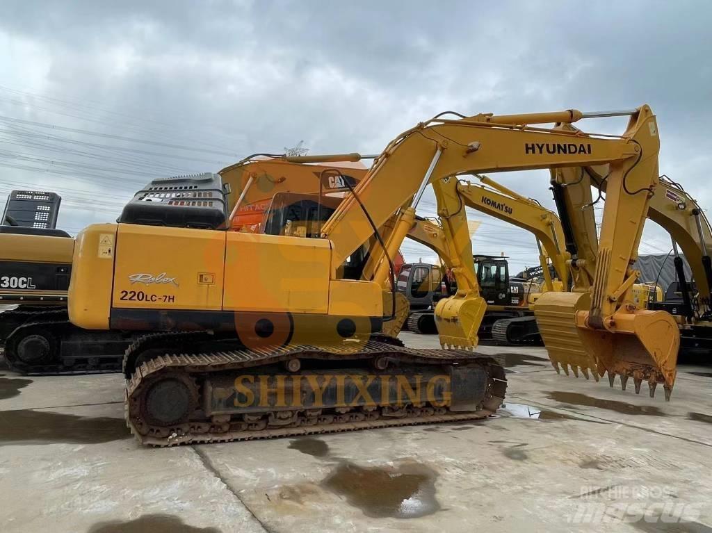 Hyundai Robex 220-7 حفارات زحافة