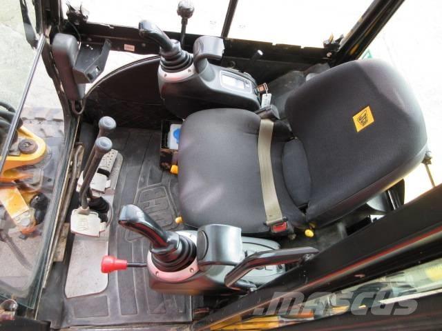 JCB 8026 CTS حفارات صغيرة أقل من 7 طن (حفارات صغيرة)