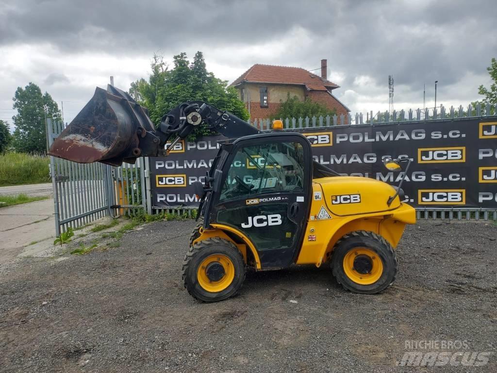 JCB 520-40 مناولات متداخلة