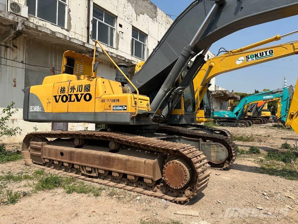 Volvo EC 360 حفارات زحافة
