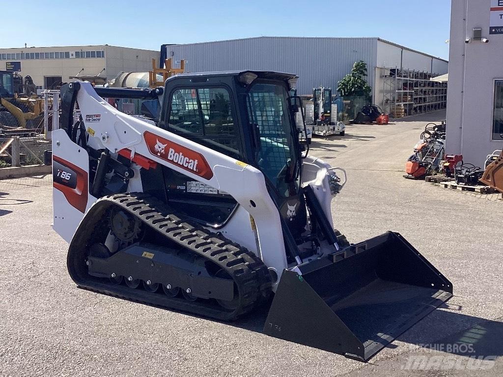 Bobcat T86 لوادر انزلاقية التوجيه