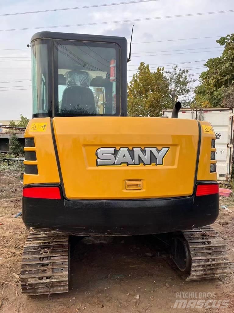 Sany SY 55 C حفارات زحافة