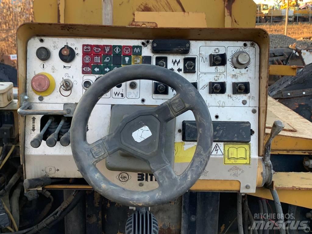 Bitelli BB 621 C معدات السفلتة