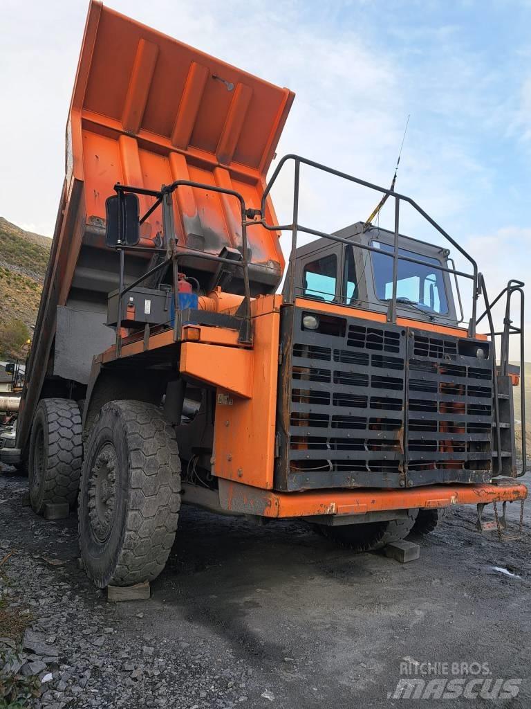 Hitachi EH 750-2 شاحنات المخلفات الصلبة