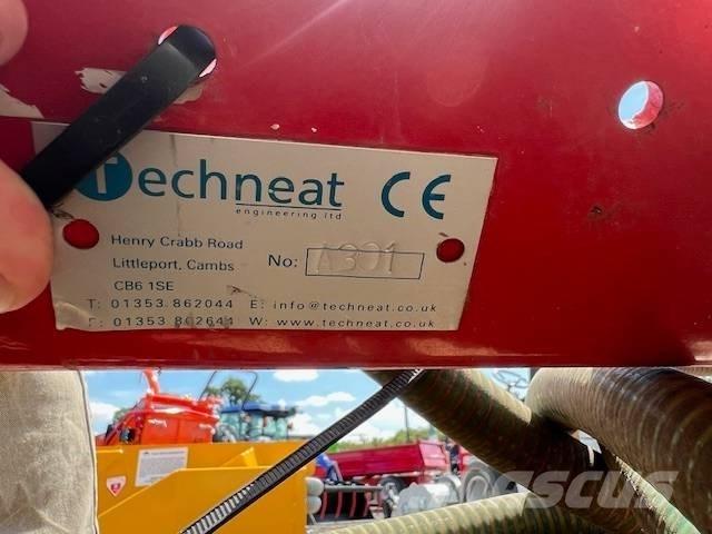 TERRACAST V2 SEEDER ماكينات زراعية أخرى