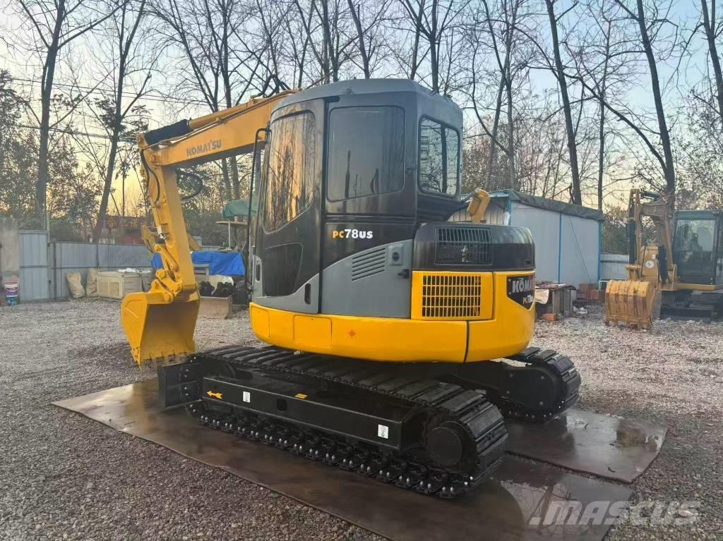 Komatsu PC 78 US-6 حفارات وسط 7 طن - 12 طن