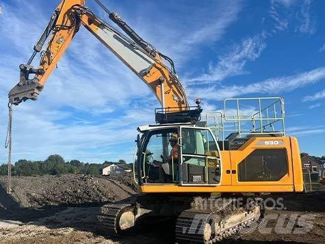 Liebherr R 930 LC حفارات زحافة