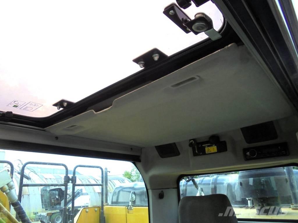 CAT 330 F VA حفارات زحافة