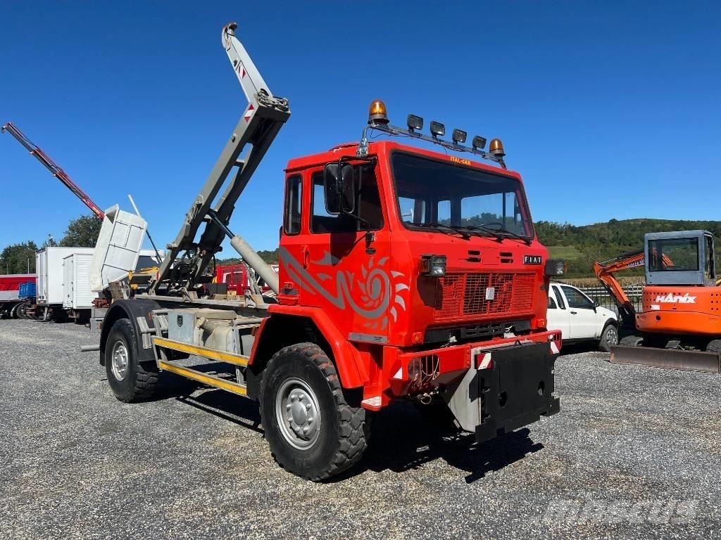 Iveco 90-16 شاحنات لوادر