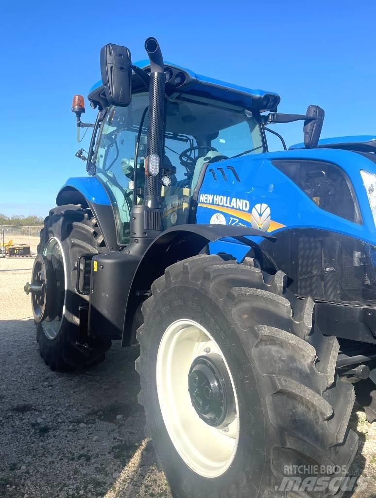 New Holland T 7.210 الجرارات
