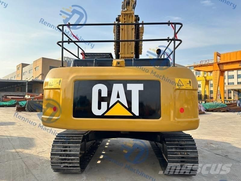 CAT 329D2L حفارات زحافة