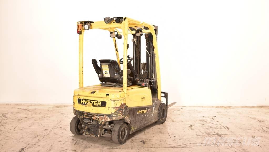 Hyster J 2.0 XN LWB شاحنات ذات رافعات شوكية تعمل بالكهرباء