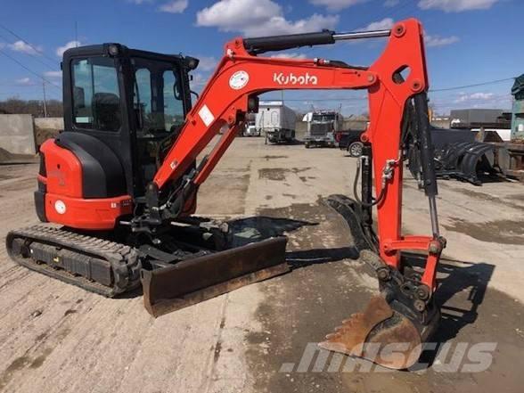 Kubota U 35-4 حفارات صغيرة أقل من 7 طن (حفارات صغيرة)