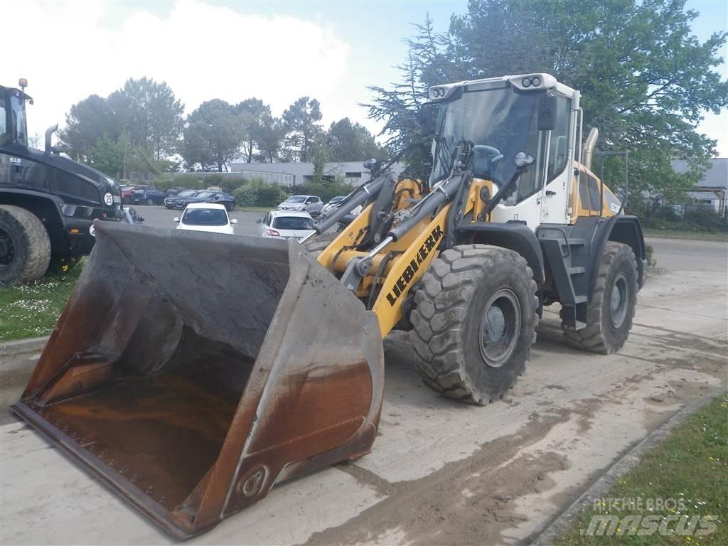 Liebherr L 538 لوادر بعجل