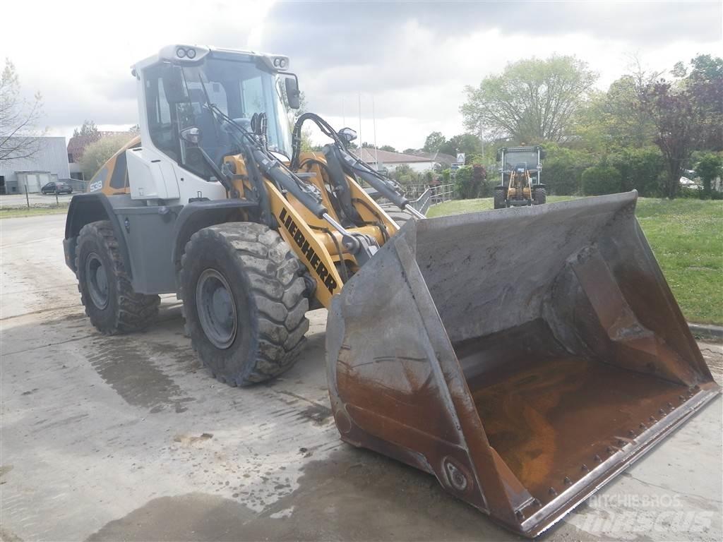Liebherr L 538 لوادر بعجل