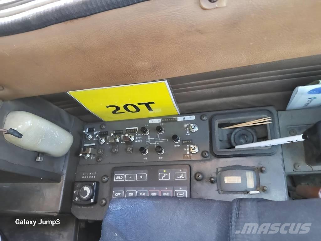 Tadano TR 250 M رافعات الطرق الوعرة