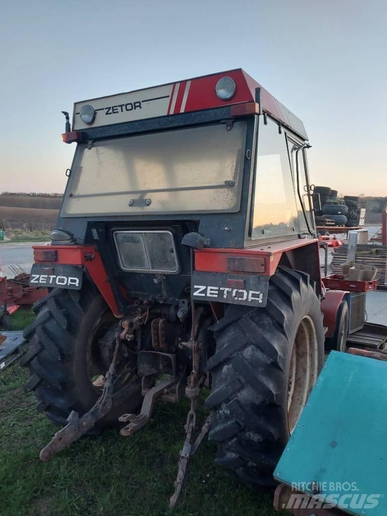 Zetor 7211 الجرارات