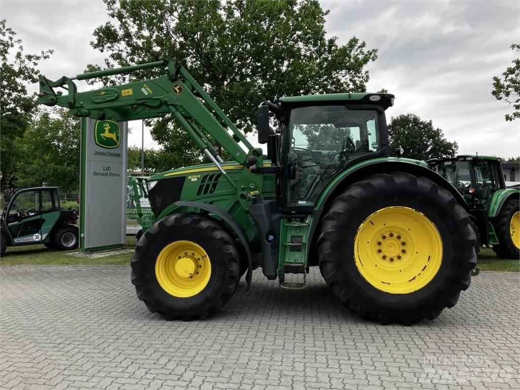 John Deere 6215R الجرارات
