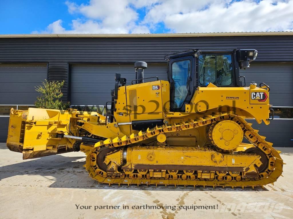 CAT D6 بلدوزرات مجنزرة