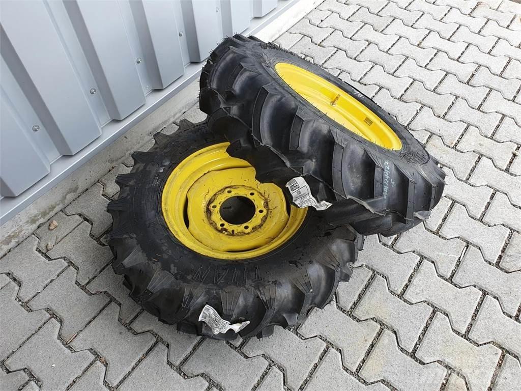 Titan 8-16 x2 الإطارات والعجلات والحافات