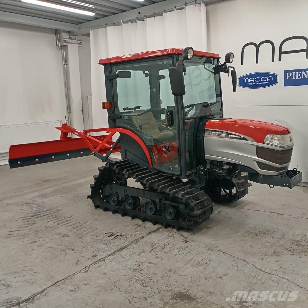Yanmar CT 122 الجرارات